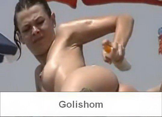 Нудисты и море