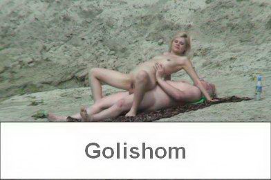 Секс нудистов на пляже на скрытую камеру