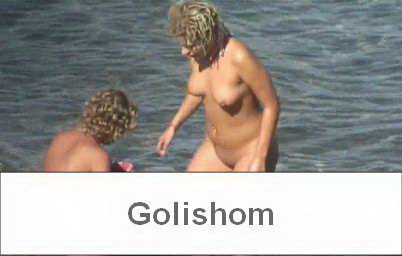 Видео нудистов на прекрасном морском побережье