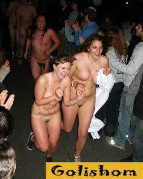 Нудисты как всегда поражают своей открытостью