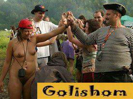 Русские нудисты против извращенцев