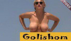 Нудистка с большими сиськами HD видео