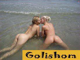 Секс нудистов на пляже