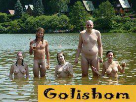 Нудисты на отдыхе в голом виде фото