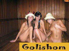 Голые и смешные телки в бане