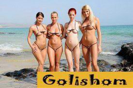 Мини Бикини на пляже