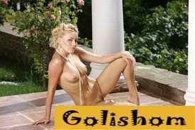 Красивое женское голое тело