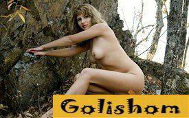 Юлька обожает нудизм в лесах города Серова