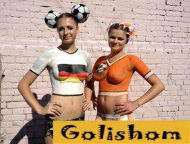 Немецкие красотки сыграли в откровенный футбол