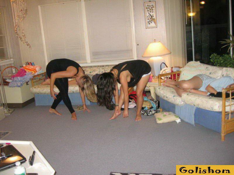 Случайные засветы телочек Случайные засветы телочек