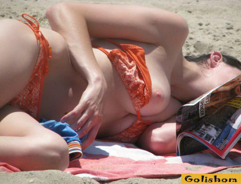 Случайно засветились на камеру Случайно засветились на камеру