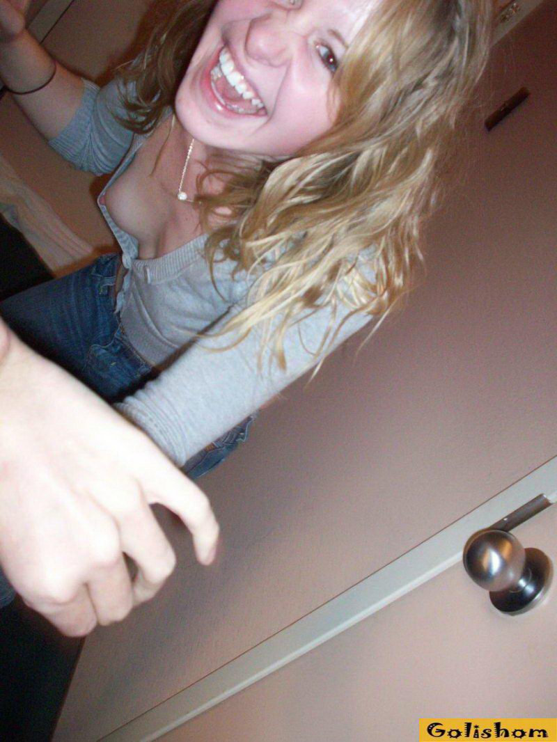 Случайно засветились на камеру Случайно засветились на камеру