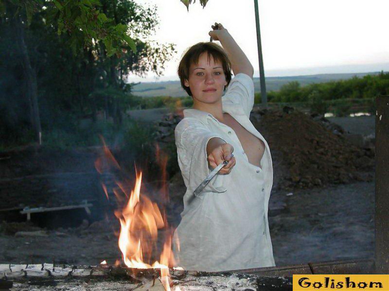 Неожиданные засветы сисек Неожиданные засветы сисек