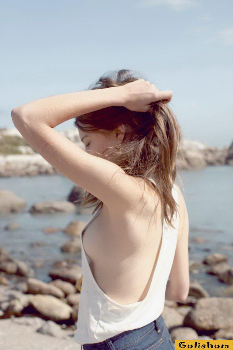 Неожиданные засветы сисек Неожиданные засветы сисек