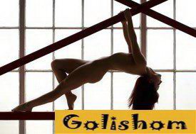 Строгое и красивое Ню