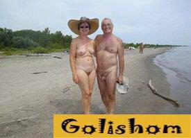 Лидер нудизма - это Франция