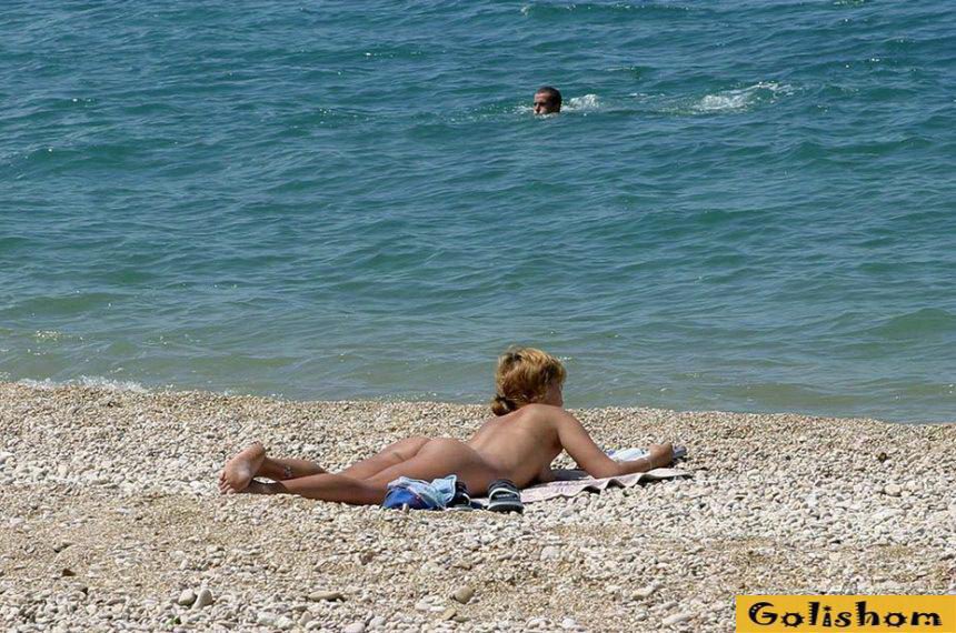 Черное море: отдых для нудистов Черное море: отдых для нудистов