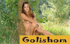 Нудистка из Тамбова в лесу