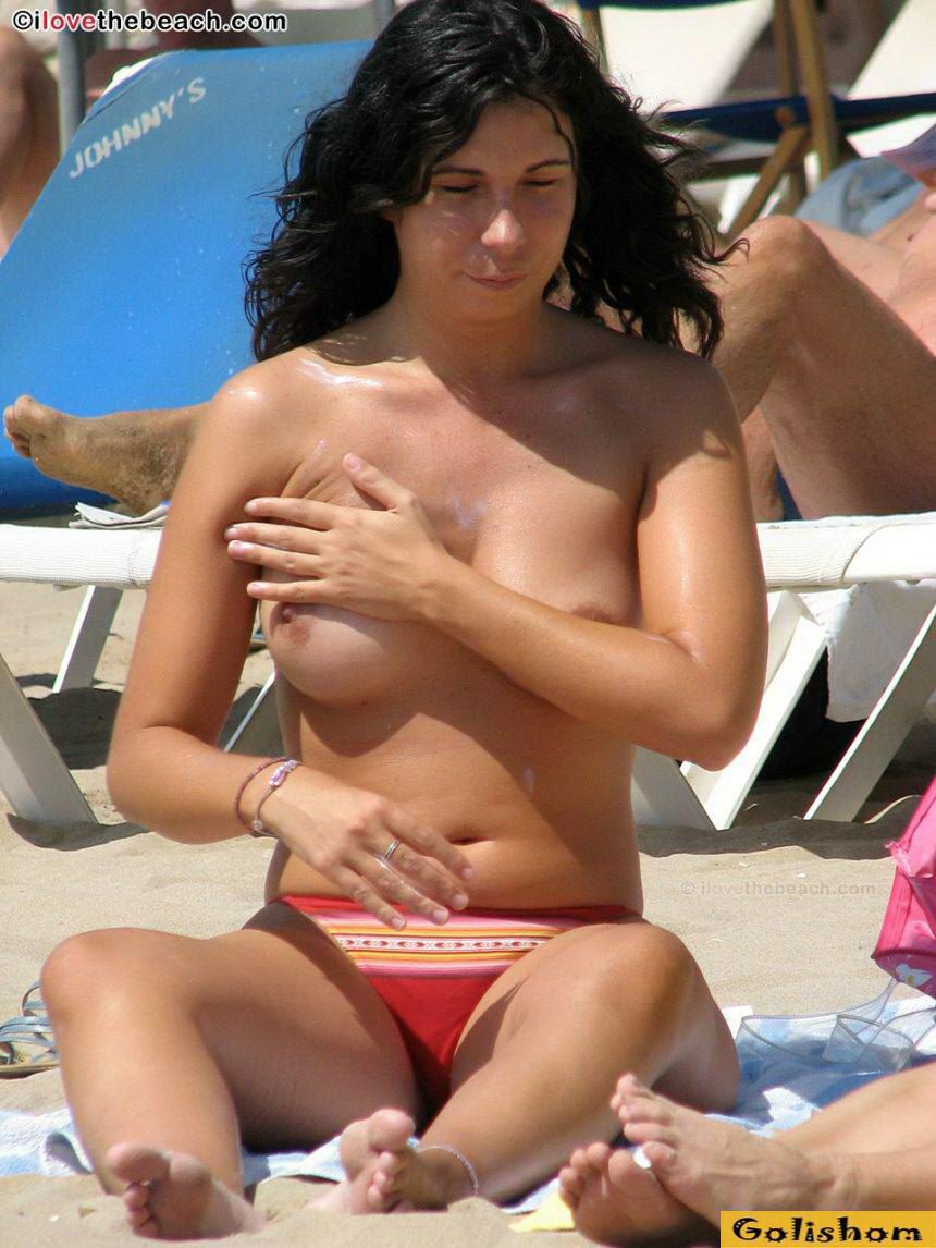 Евро пляж с голыми сиськами Евро пляж с голыми сиськами
