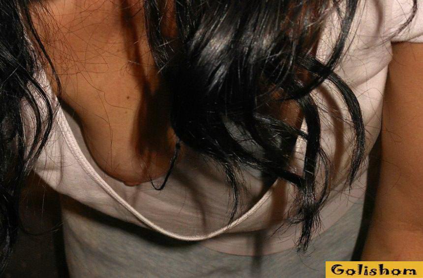 Засветы из под блузки Засветы из под блузки