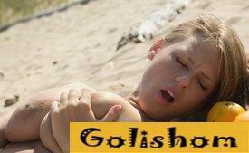 Грудастая нудистка Оксана