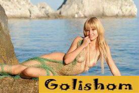 Обнаженная на море Светка из Краснотурьинска