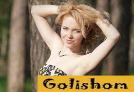 Красотка Оксана в летнем парке Курска