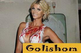 Микаэла Шефер показалась на публике в оригинальном наряде