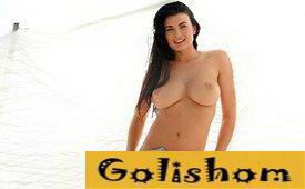 Большие упругие сиськи и объемная попа