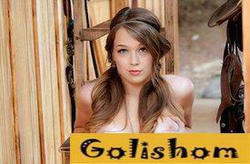 Нудистка дня  - Alaina Fox