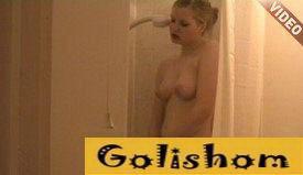 Жена в душе не спряталась - видео