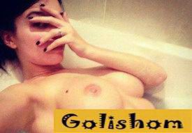 Проказницы делают селфи голыми