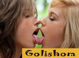 Девушка с девушкой