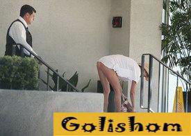 Келли Рорбах засветила задницу в отеле