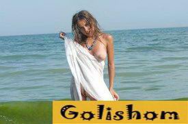 Загорелая девушка - Нудистка дня!