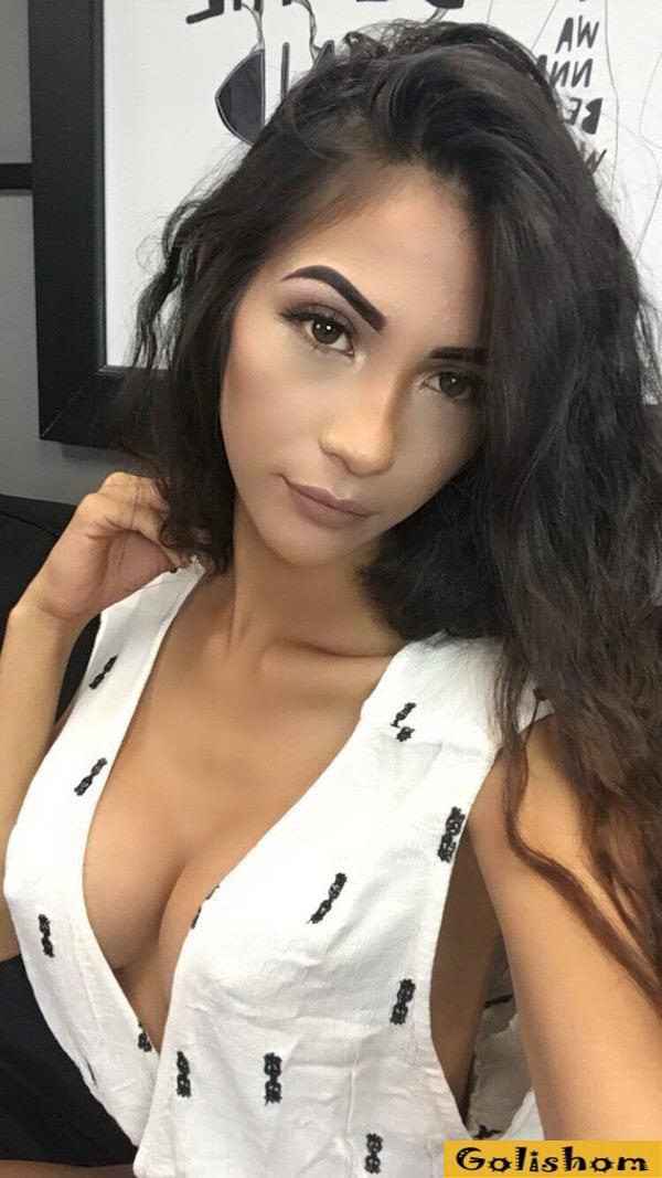 Девушки которые не любят носить лифчик Девушки которые не любят носить лифчик