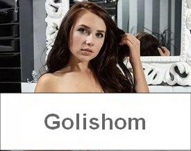 Голая в ванной