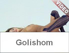 Невероятная Мария Рябушкина играет со своей киской видео