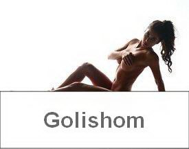 В Instagram набирает популярность новый тренд - «Рука вместо лифчика»