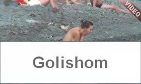 Группа нудистов приехали на черное море видео