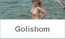 Аппетитная нудистка видео