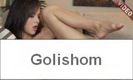 Одинокая телочка с резиновым другом видео