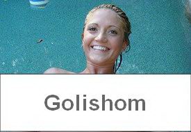 Голая в воде