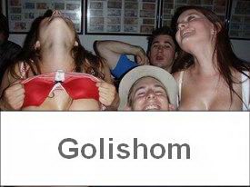 Девушки засветили свои сиськи