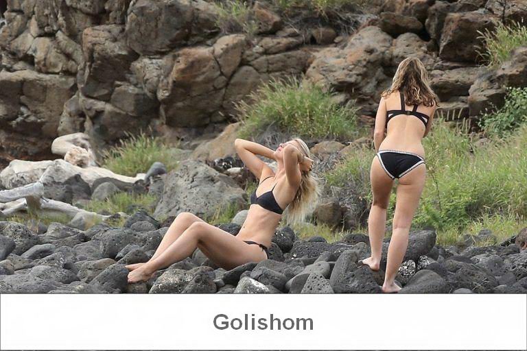 Мария Шарапова засветилась на пляже в бикини Мария Шарапова засветилась на пляже в бикини