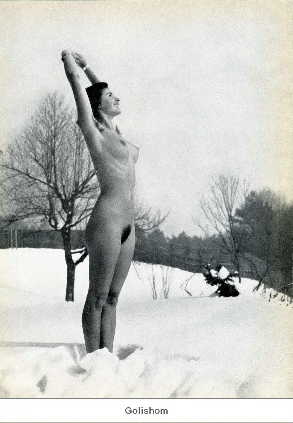 Волосатые нудисты ретро Волосатые нудисты ретро