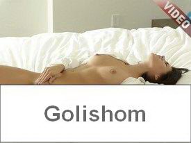 Любит мастурбировать когда одна дома видео