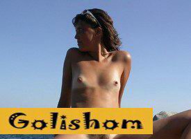 Красивые нудистки на пляже