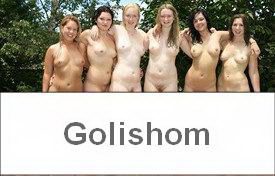 Много голых девушек