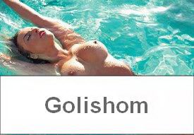 Голые девушки в бассейне